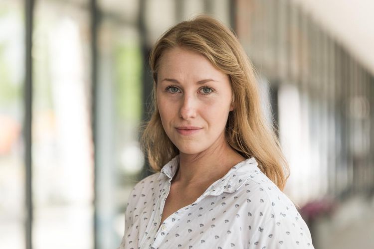 Porträtfoto von Saskia Tesch